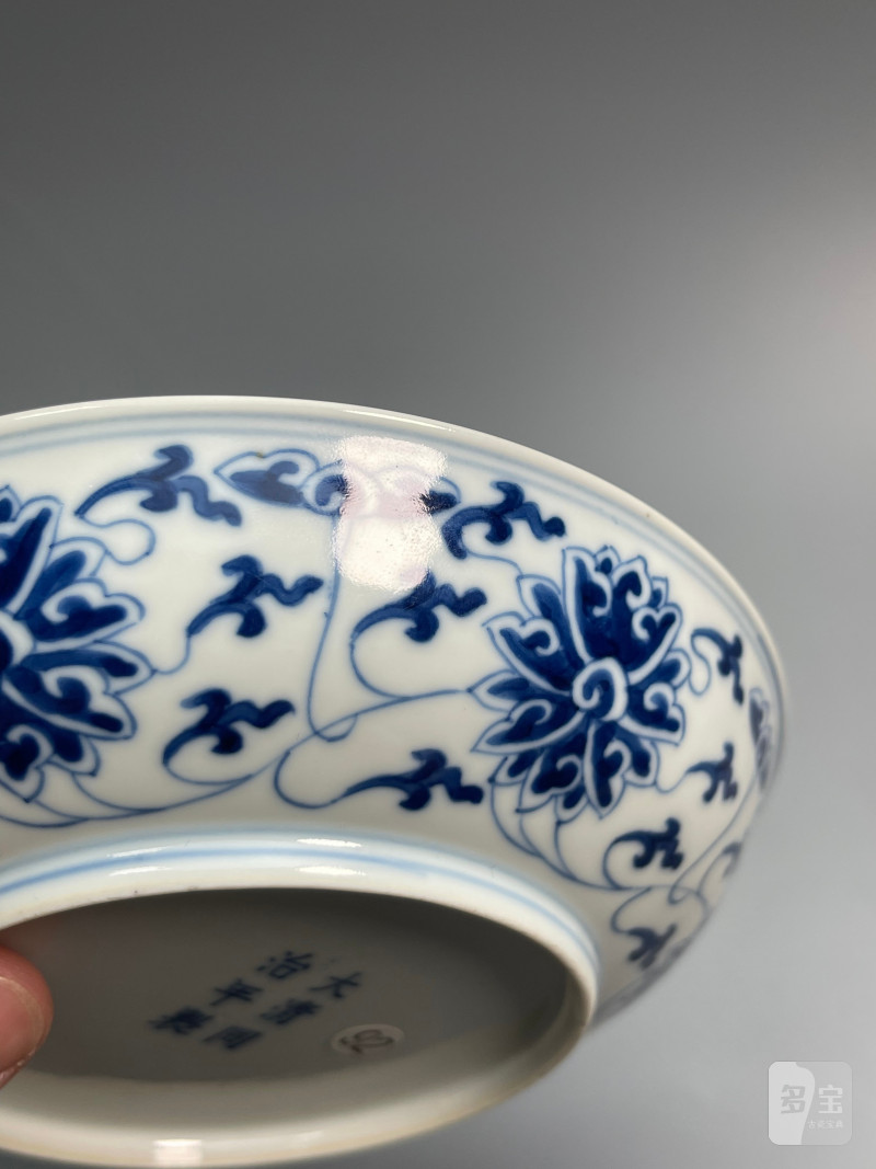 清同治  青花缠枝莲纹盘 - 图16